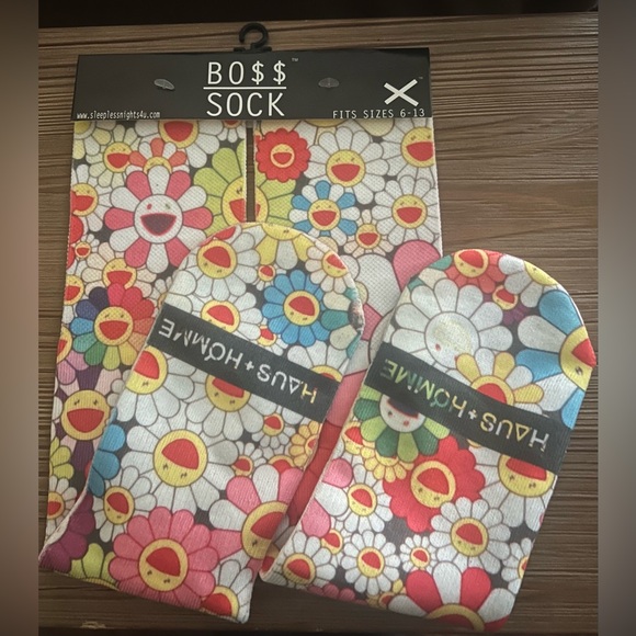 Boss socks made by murakami prints - Picture 2 of 5